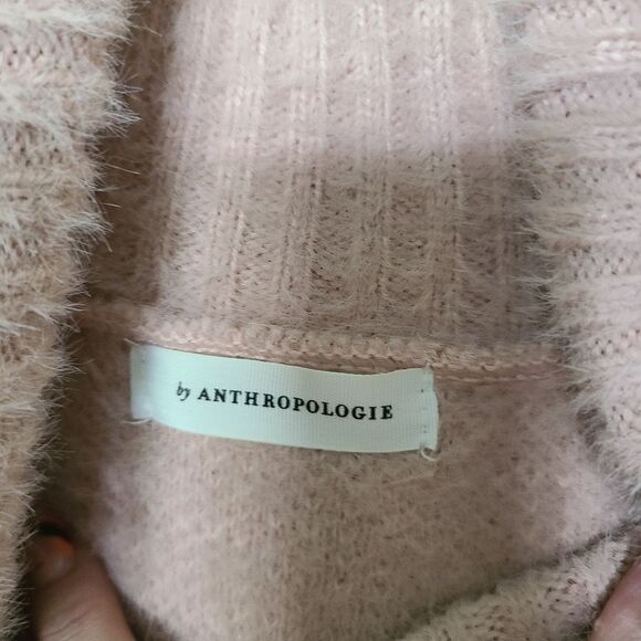 Anthropologie Light Blush Pink Eyelash Knit‎ Ruffled Turtleneck Poncho O/S - Picture 6 of 7